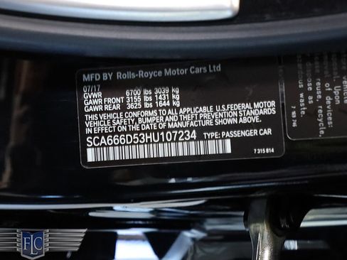 Used 2017 Rolls-Royce Dawn RWD image 48