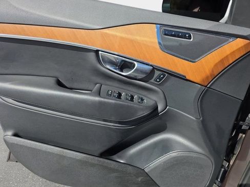 Used 2023 Volvo XC90 B6 Plus w/ Protection Package Premier image 26