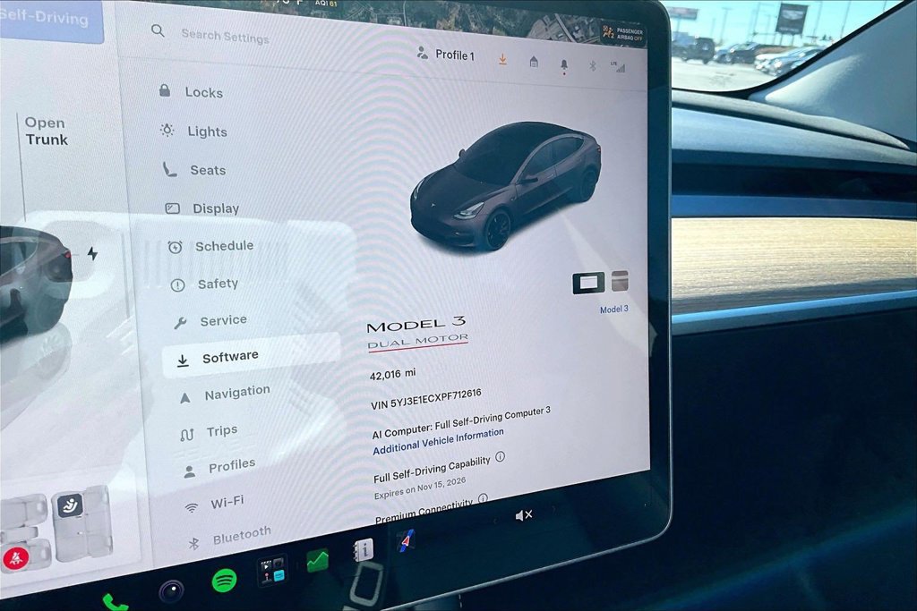 Used 2023 Tesla Model 3 Performance AWD/4WD image 13