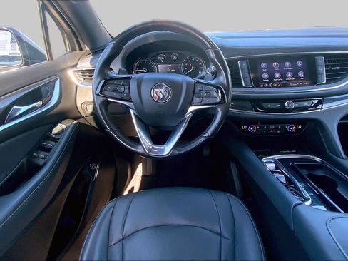 Certified 2023 Buick Enclave Essence AWD/4WD image 6