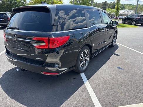Used 2022 Honda Odyssey Touring image 6