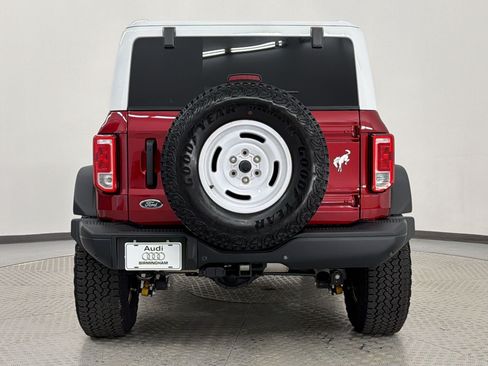 Used 2025 Ford Bronco Heritage Edition AWD/4WD image 10