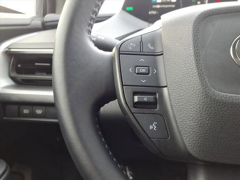 Used 2024 Toyota Prius LE image 17