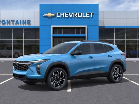 New 2026 Chevrolet Trax RS image 2