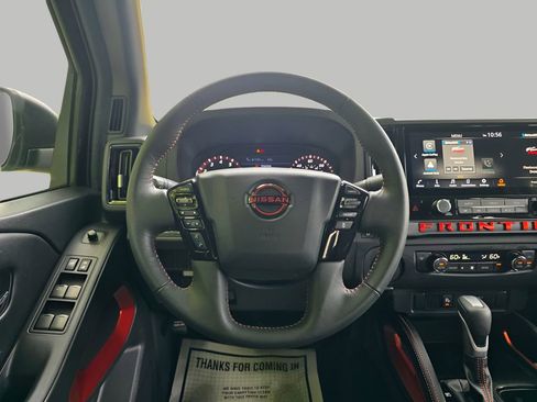 Used 2025 Nissan Frontier Pro-X RWD image 20