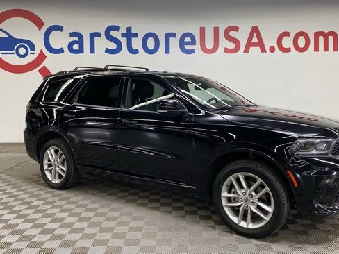 Used 2023 Dodge Durango GT image 1