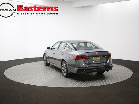 Used 2024 Nissan Altima 2.5 SV w/ SV Premium Package image 65