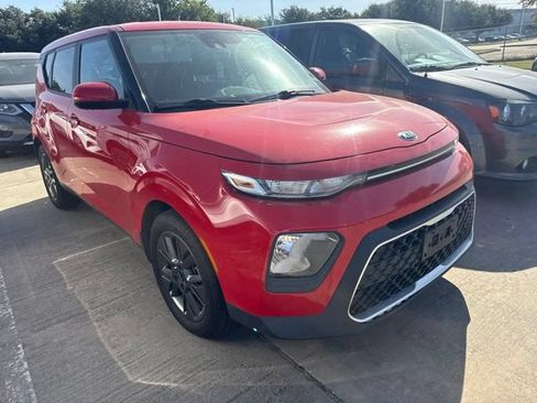 Used 2021 Kia Soul S FWD image 5