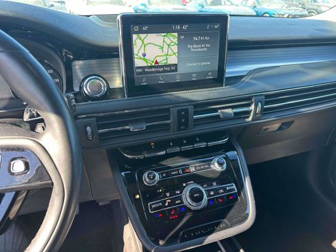 Used 2022 Lincoln Corsair AWD w/ Equipment Group 101A image 28