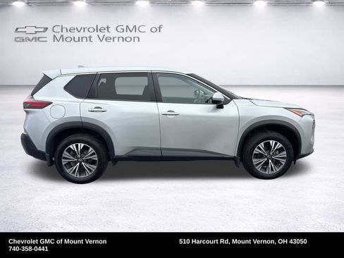 Used 2023 Nissan Rogue SV AWD/4WD image 7
