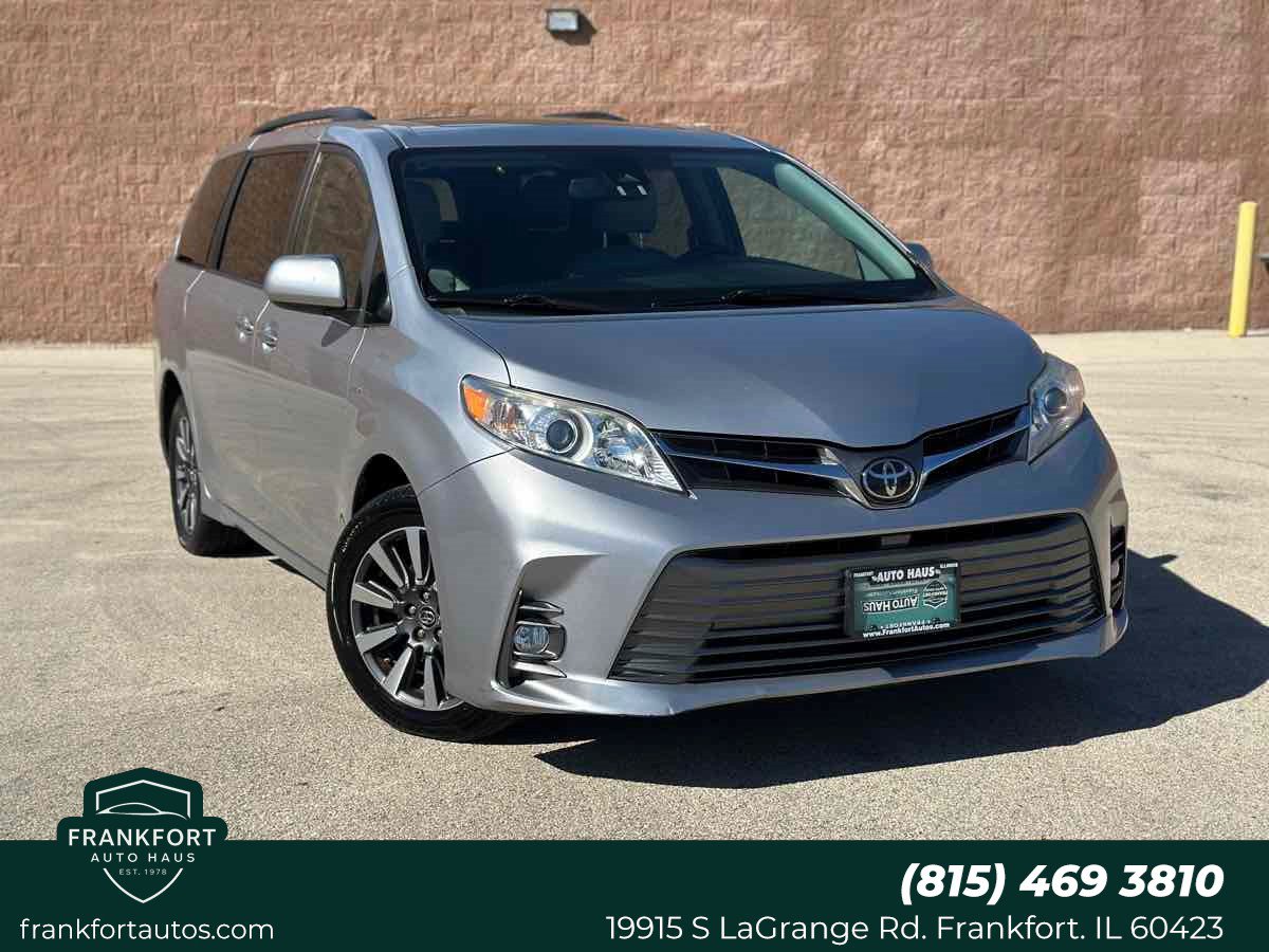 Used 2018 Toyota Sienna XLE w/ XLE Navigation Package AWD/4WD image 1