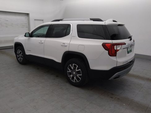 Used 2023 GMC Acadia SLT image 3