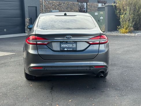 Used 2017 Ford Fusion S image 3