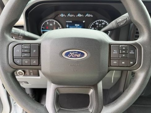 Certified 2025 Ford F250 XLT AWD/4WD image 14