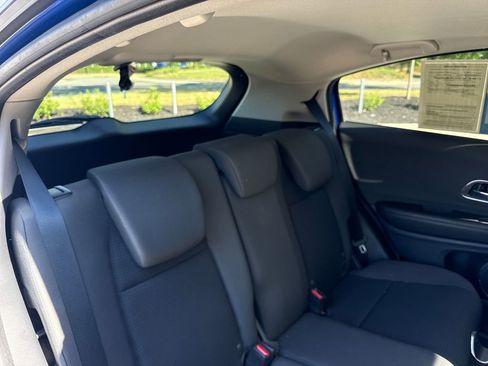 Used 2021 Honda HR-V EX image 33