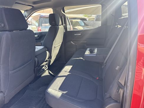 Used 2020 GMC Sierra 1500 SLE w/ SLE Value Package image 7