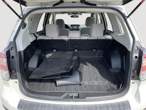 Used 2017 Subaru Forester 2.5i Premium AWD/4WD image 7