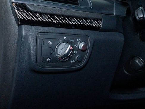 Used 2016 Audi RS 7 Prestige image 25