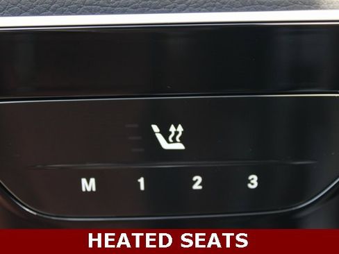 New 2025 Mercedes-Benz GLC 350e 4MATIC image 16