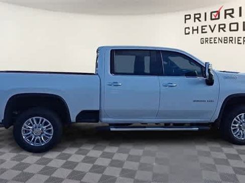 Certified 2022 Chevrolet Silverado 2500 High Country w/ Technology Package image 9