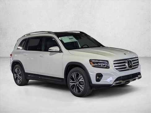 New 2026 Mercedes-Benz GLB 250 image 7