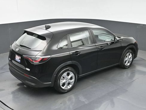 Certified 2023 Honda HR-V LX image 35