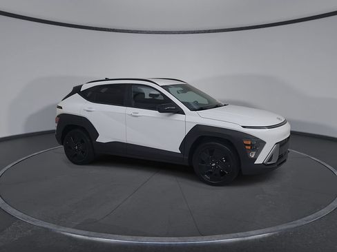 Used 2026 Hyundai Kona SEL Sport FWD image 18