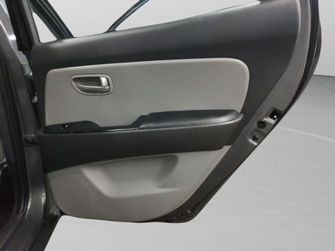 Used 2009 Hyundai Elantra SE image 31