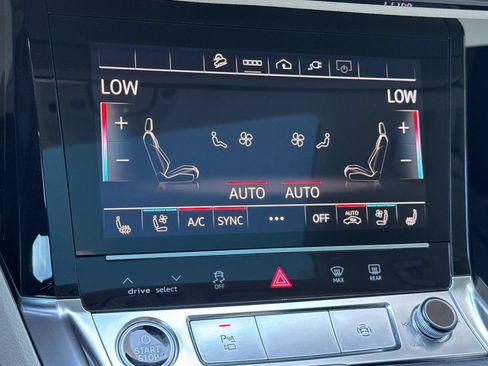 Used 2024 Audi Q8 e-tron Premium Plus w/ Premium Plus Package AWD/4WD image 21