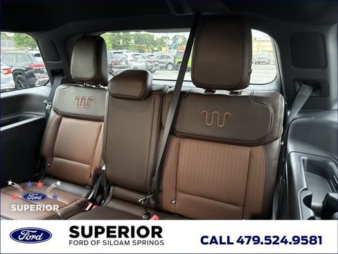 Used 2025 Ford Expedition King Ranch AWD/4WD image 8