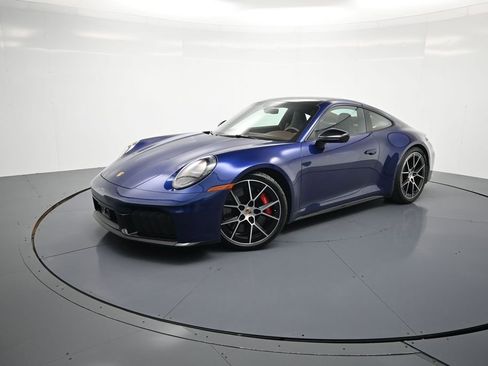 Certified 2025 Porsche 911 Carrera 4 GTS AWD/4WD image 1