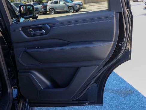 New 2026 Nissan Armada SV image 19