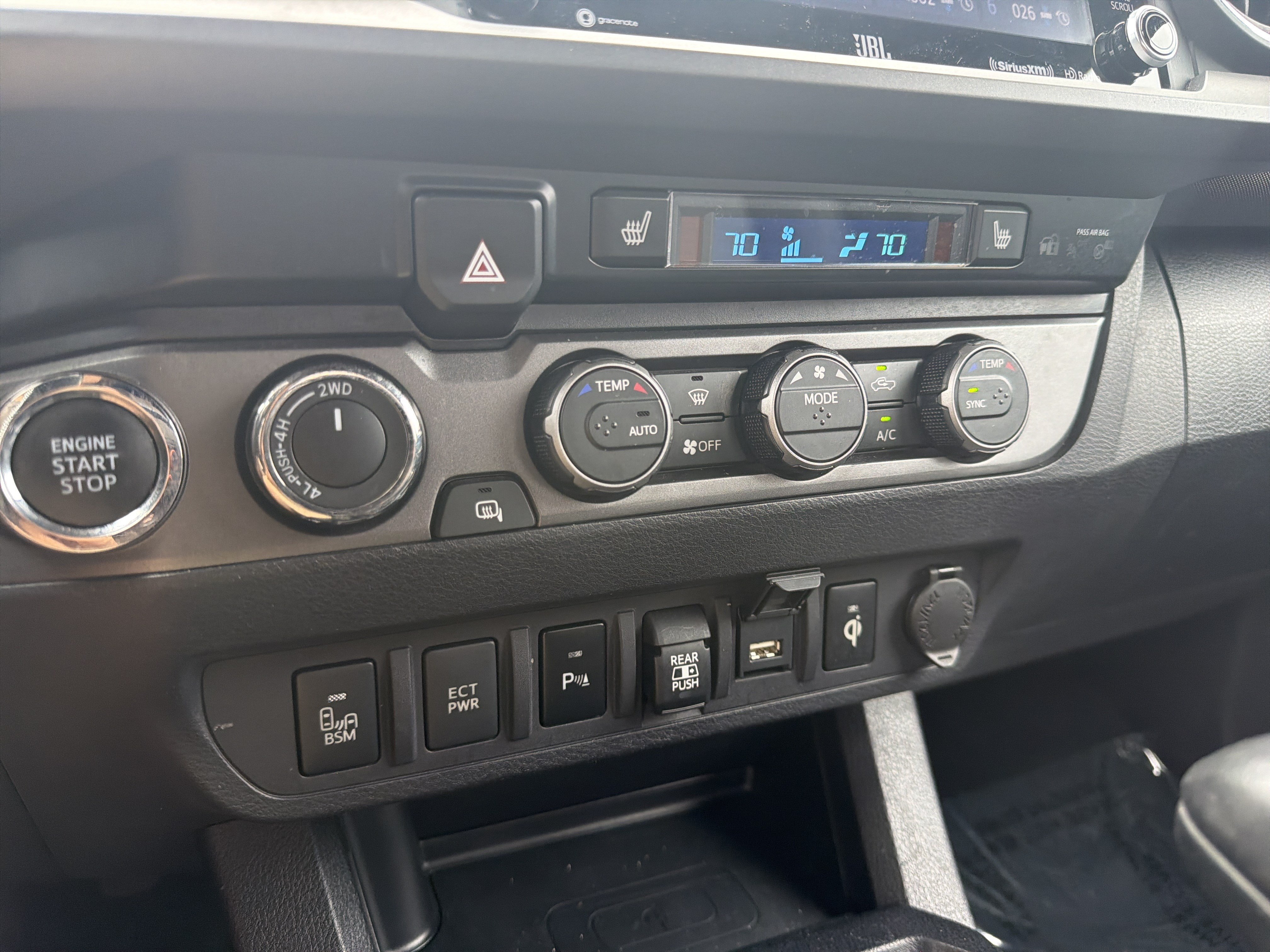 Used 2022 Toyota Tacoma TRD Sport w/ TRD Premium Sport Package AWD/4WD image 26