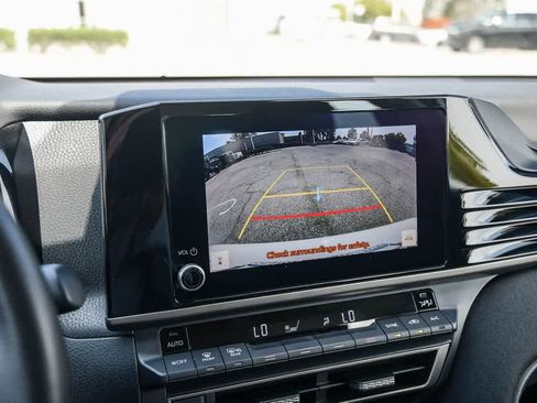 Used 2025 Toyota Camry LE FWD image 23