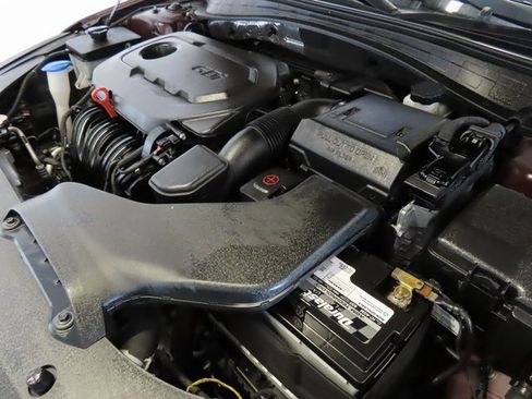 Used 2018 Kia Optima LX w/ 17" Alloy Wheels Package image 31