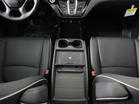 New 2026 Honda Odyssey Elite image 17