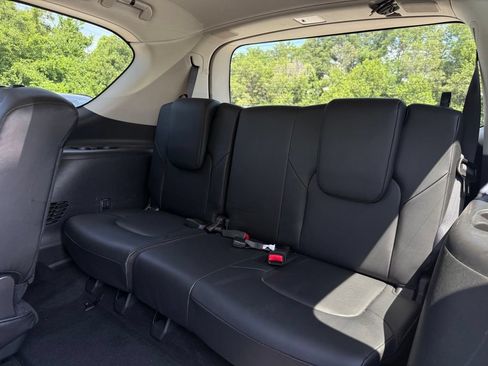 Used 2023 Nissan Armada SL w/ Cargo Package AWD/4WD image 10