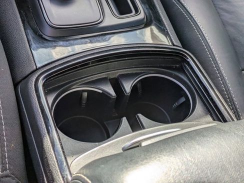 Used 2023 Chrysler 300 S image 17