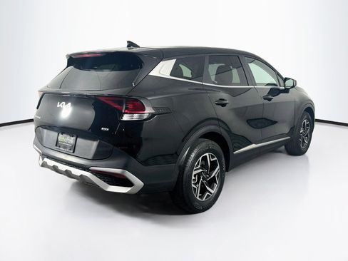 Used 2025 Kia Sportage LX AWD/4WD image 9