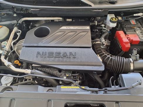 Used 2025 Nissan Rogue SV FWD image 37