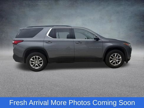 Used 2019 Chevrolet Traverse LT w/ LPO, Floor Liner Package AWD/4WD image 5