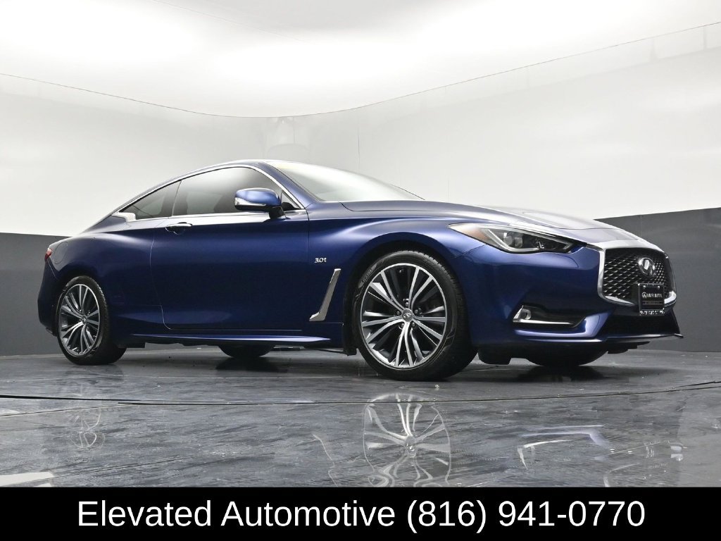 Used 2018 INFINITI Q60 3.0t Luxe w/ Sensory Package 3.0T Luxe AWD/4WD image 31