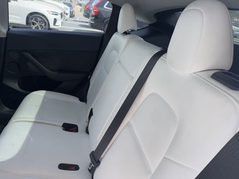 Used 2023 Tesla Model Y Long Range image 3