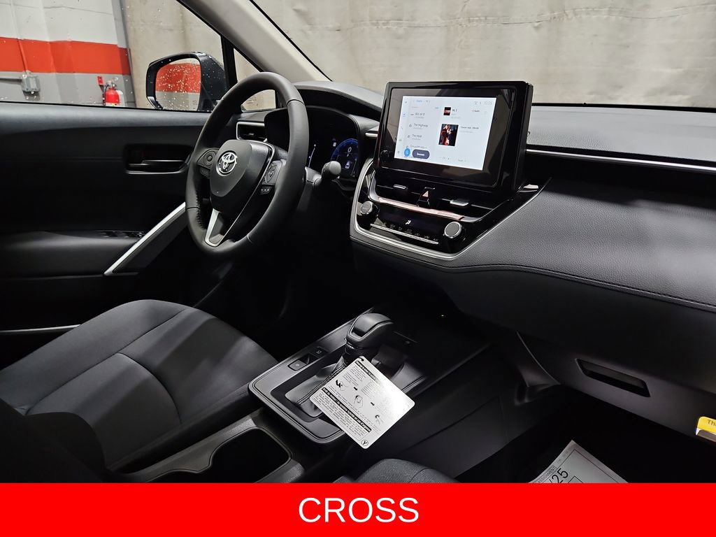 New 2026 Toyota Corolla Cross LE FWD image 22