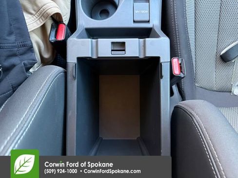 Used 2024 Subaru Crosstrek 2.0i Premium image 32