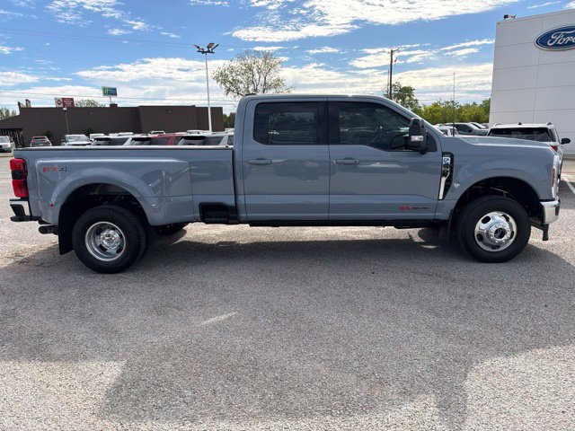 New 2027 Ford F350 Lariat w/ Lariat Ultimate Package AWD/4WD image 4