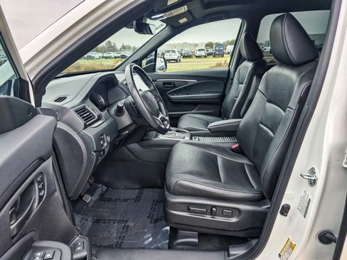 Used 2023 Honda Passport EX-L image 14