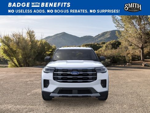 New 2026 Ford Explorer Active RWD image 7