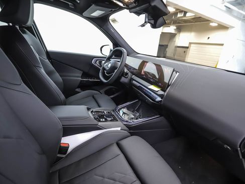 New 2026 BMW X3 xDrive30 w/ Convenience Package image 30