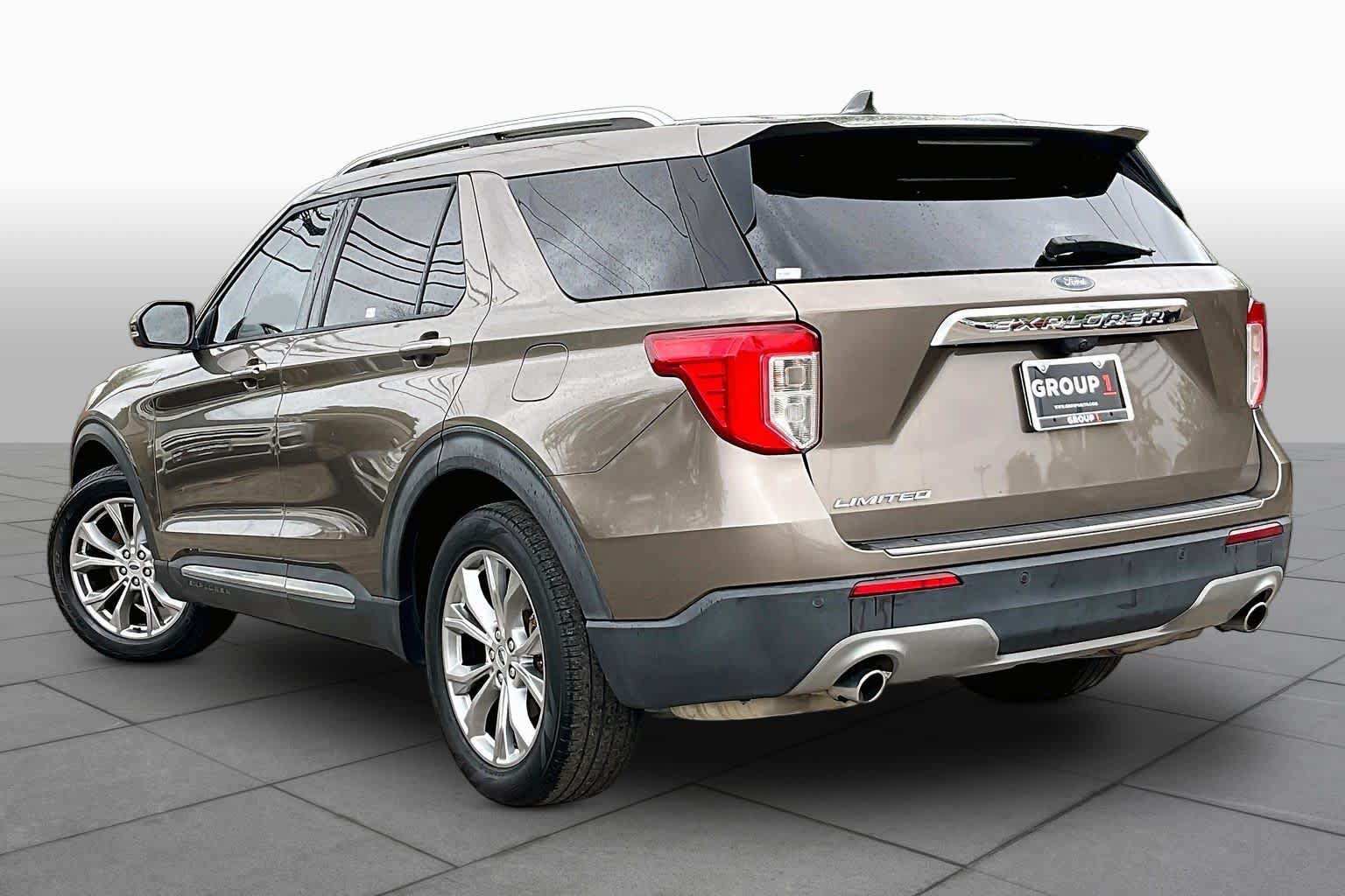 Used 2021 Ford Explorer Limited RWD image 12